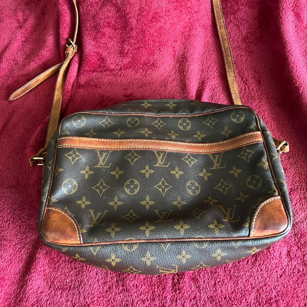 ***VINTAGE***Louis Vuitton Torecado